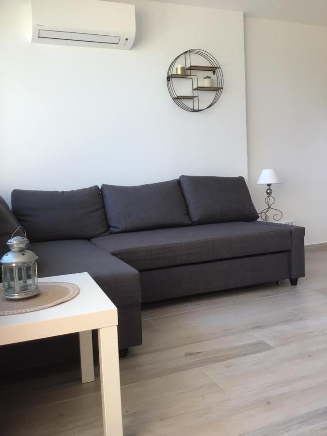 Appartement Pieds Dans L'Eau Vue Mer Bormes Les Mimosas Exterior foto
